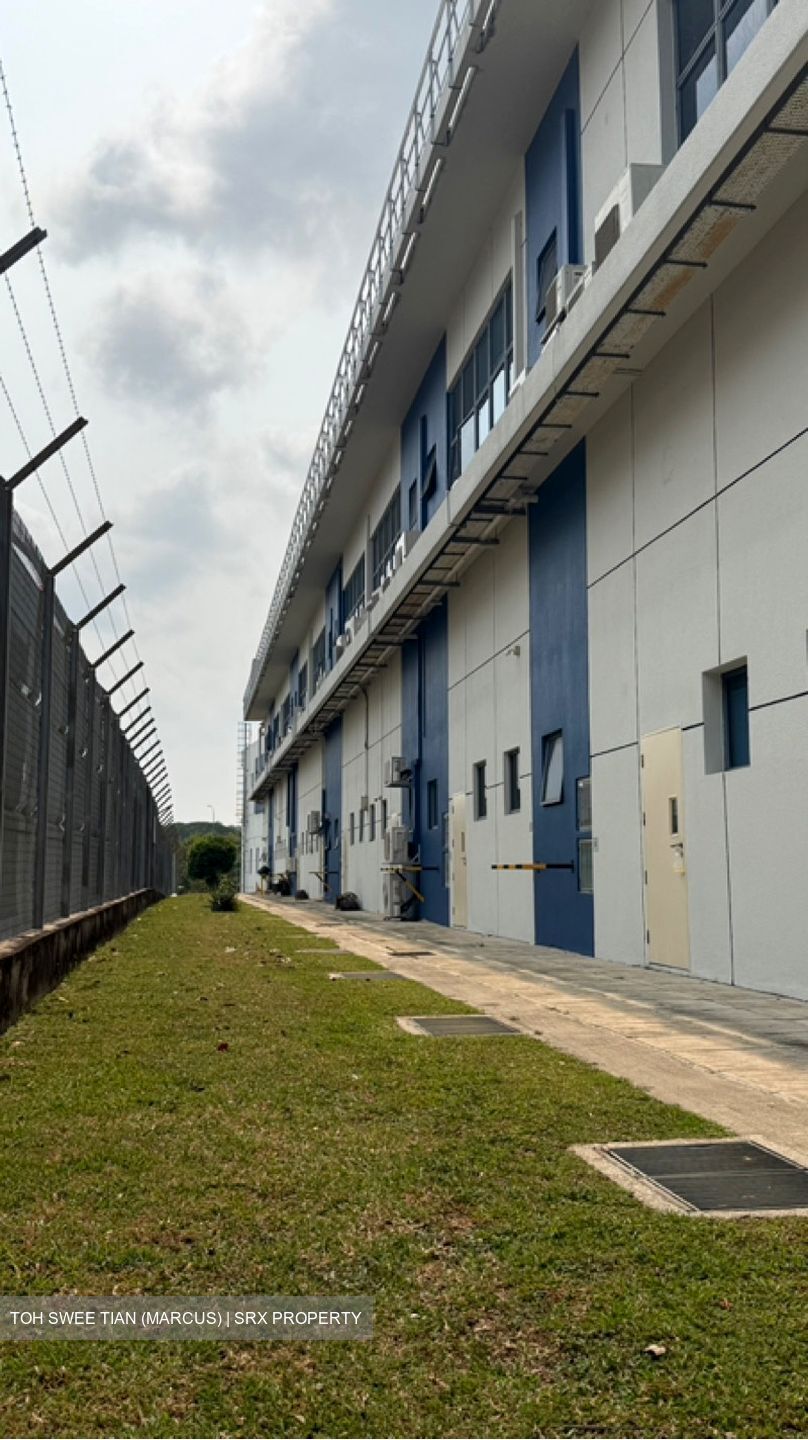 Tradehub 21 (D22), Factory #618933011